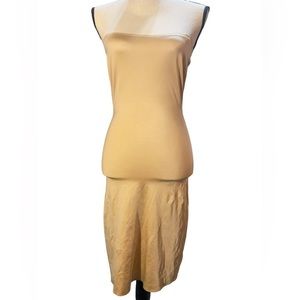 𝅺SPANX Simplicity Strapless Convertible Full Slip in Nude Size Large.